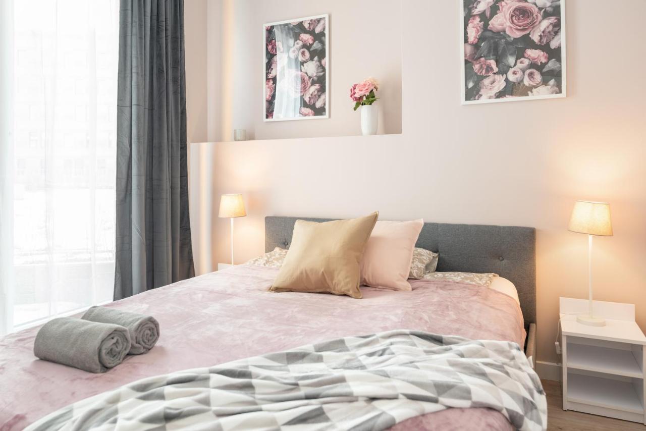 Superapart Aignera Apt 4, Family Friendly Oasis Varşova Dış mekan fotoğraf